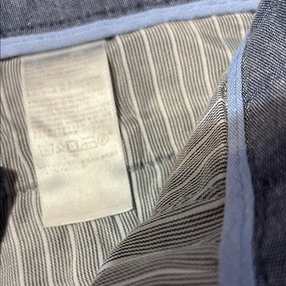 Banana Republic Blue Chinos with Classic Style - Picture 4 of 5